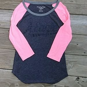American Eagle jersey style tee. Size xs.